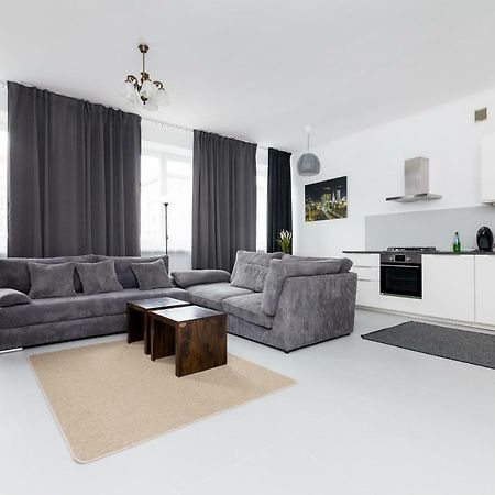City Centre Apartment Varsovie Extérieur photo