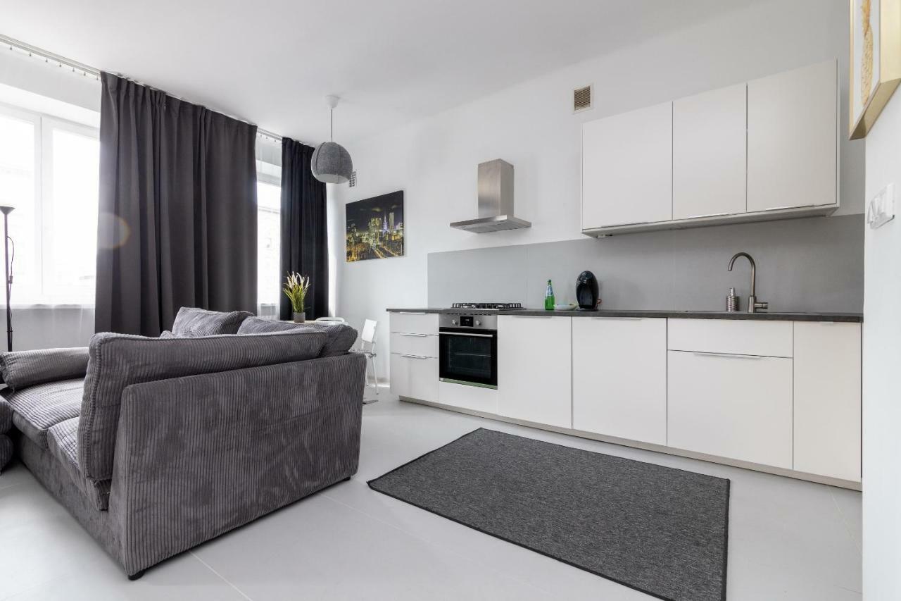 City Centre Apartment Varsovie Extérieur photo