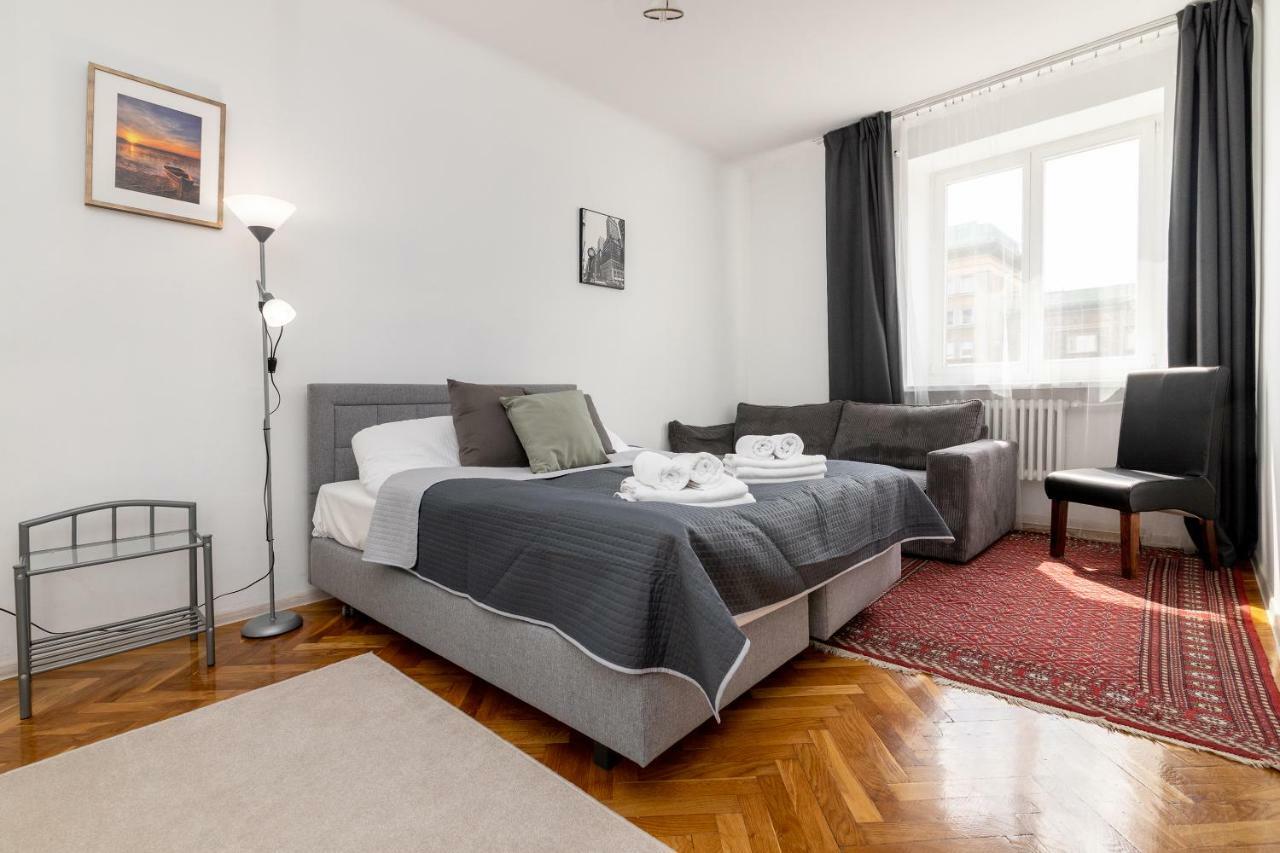City Centre Apartment Varsovie Extérieur photo